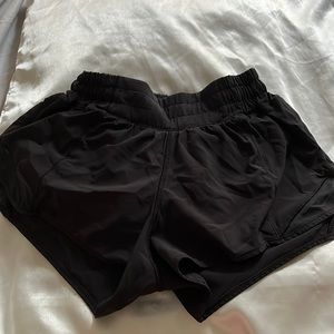 Lululemon Hotty Hots Size 2